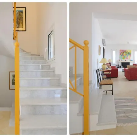 Villa Villa In Finikounta Near Sandy Beach