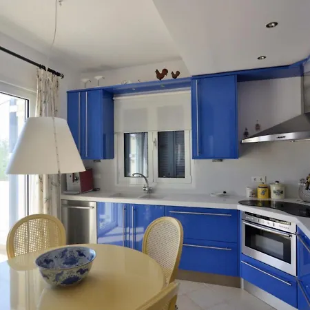 Villa In Finikounta Near Sandy Beach フィニクーダ